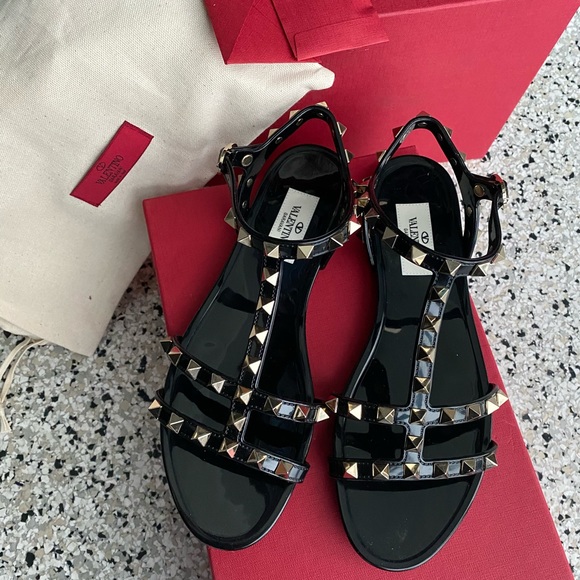 valentino chunky jelly slides